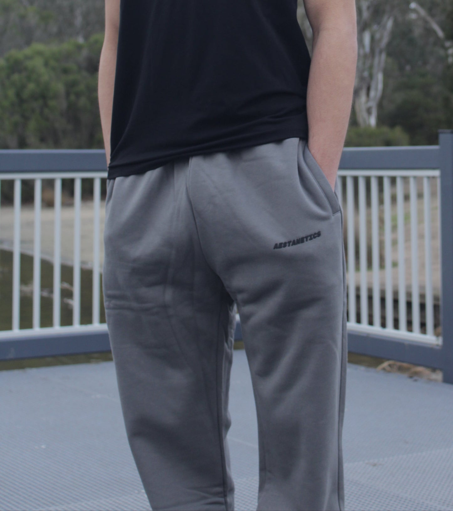 Aestanetics Trackpant - Charcoal Grey