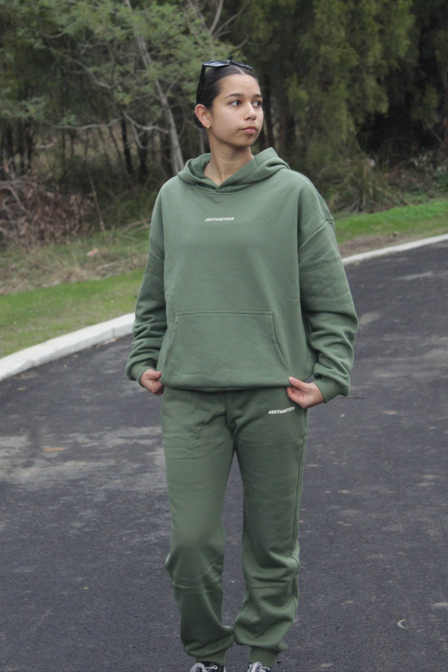 Aestanetics Track pants - Vineyard Green